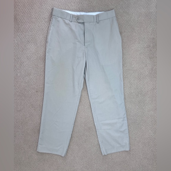 Stanford Men’s Khakis Two Identical Pairs available 34x30 - Picture 6 of 7